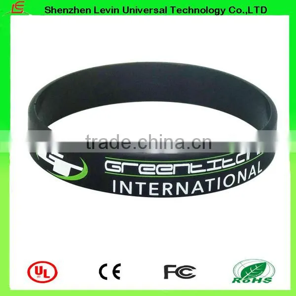 Adverting Good Quality Custom Logo Printing Embossed Silicone Wristband photo-5