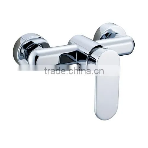 Chrome Deck Mounted Single Handle Sink Faucet Hot and Cold Water photo-6