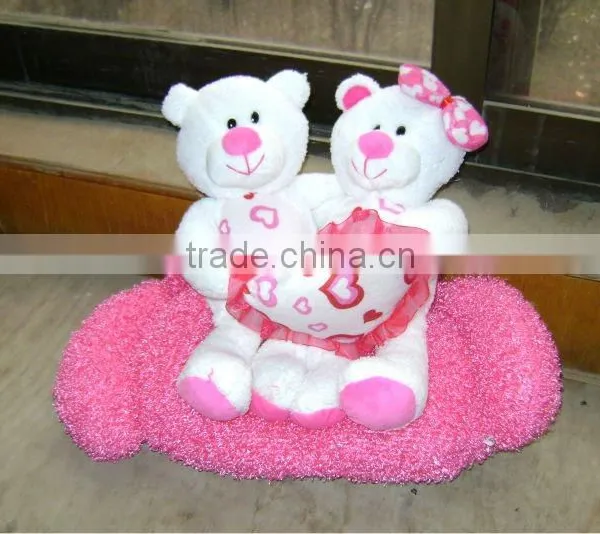Cute Promotional Plush Valentine Teddy Bear Toy With Heart Pillow