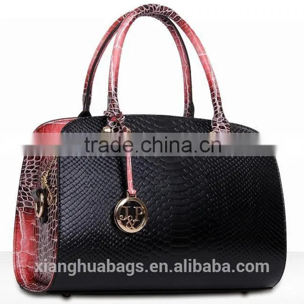 the Most Fashion Ladies Handbags With Python Pattern photo-2