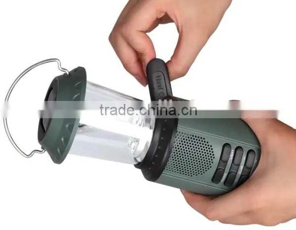 Portable Triple Way Charged Solar Hand Crank Radio Lantern / Compact FM Radio photo-2