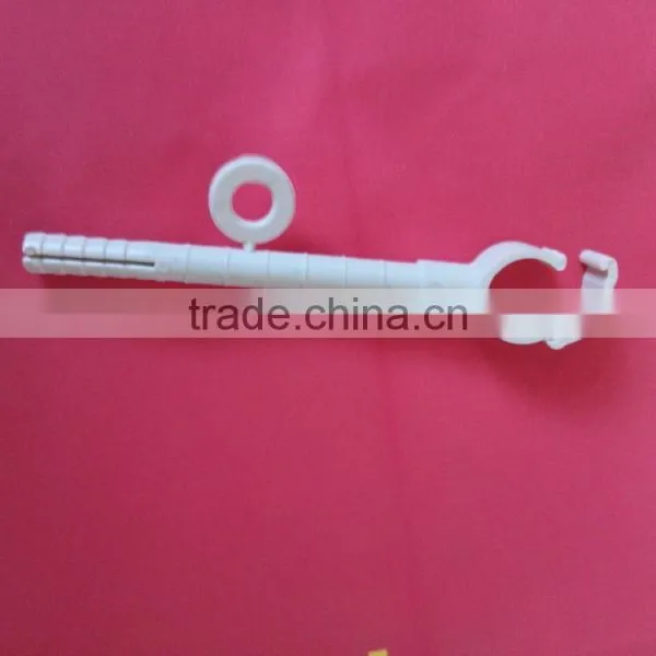 Top Quality Ppr Fitting Plastic Pipe Clip 25mm photo-3
