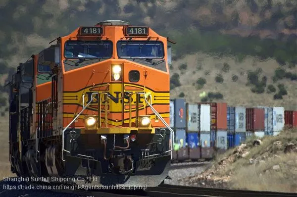 Railway Freight From China to Malasezewicze- FCL photo-4
