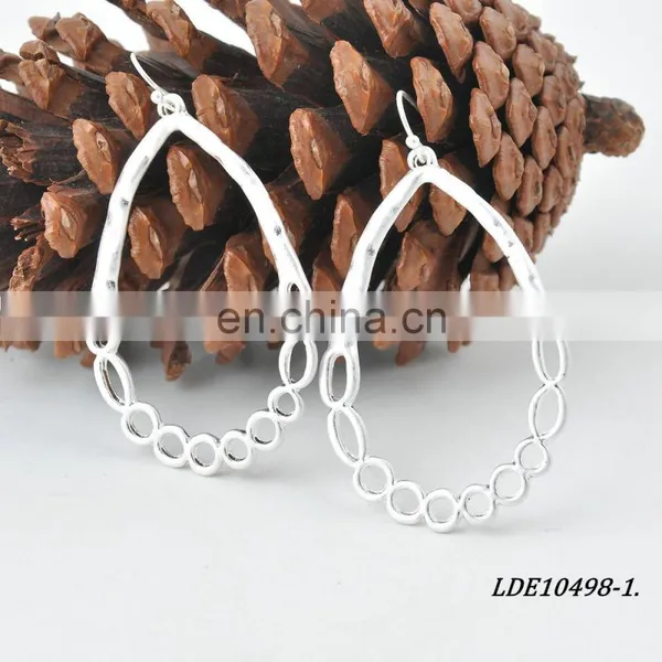 Lady Fashion Earring Hammered Gold Earring Minimalist Earings photo-3