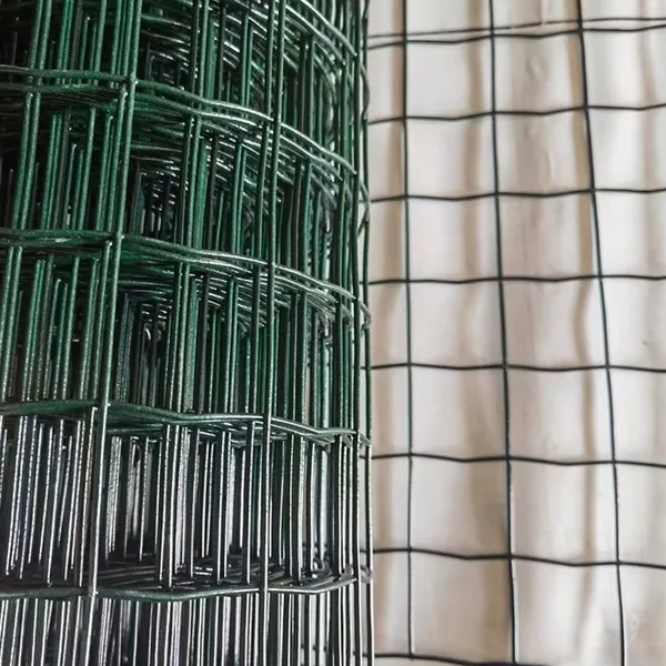 Holland Wire Mesh PVC Coated Professional Garden Fence with in-House Accessories