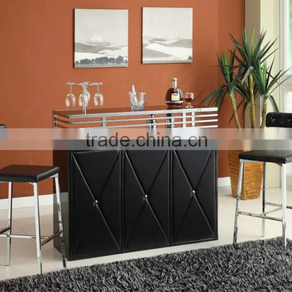 BAR COUNTER WITH CHAIRS