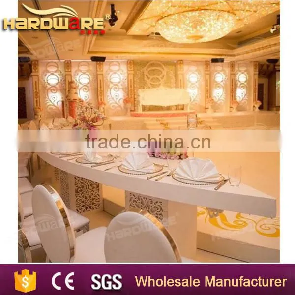 Dubai Half-moon Design Crescent Table LED Stainless Steel Banquet Table photo-2