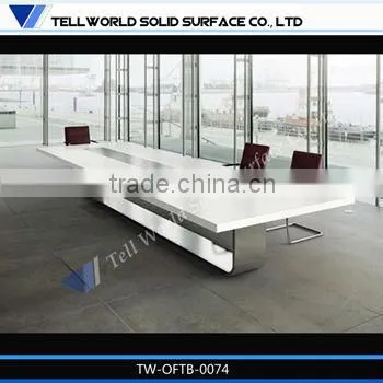 High gloss conference table socket