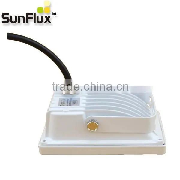 IP65 Rated Outdoor Super Slim 10w Led Flood Light photo-5