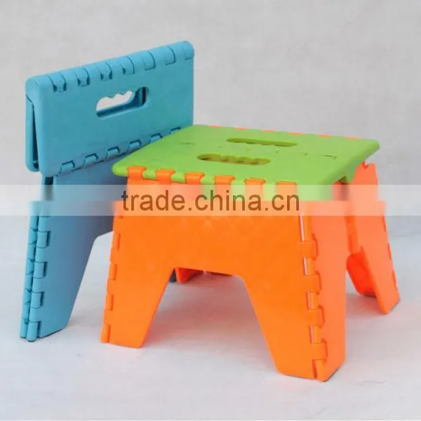 PP Plastice Folding Stool Foldable Step Stool Small Outdoor Stool photo-2