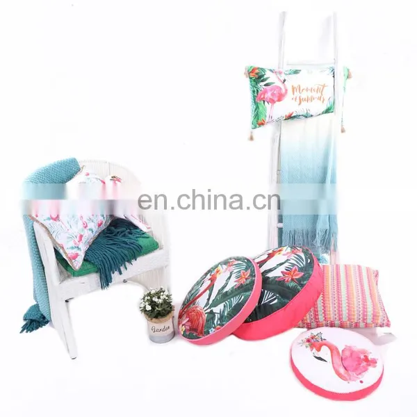 China Supply Custom High Quality T-spun Round Shape Flamingo Toucan Print Pillow Seat Cushion photo-7