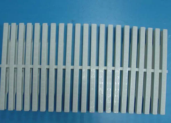 PP/ABS Swimming Pool Grating Cheap Price Anti-Slip Drain Overflow Grating for Swimming Pool photo-5