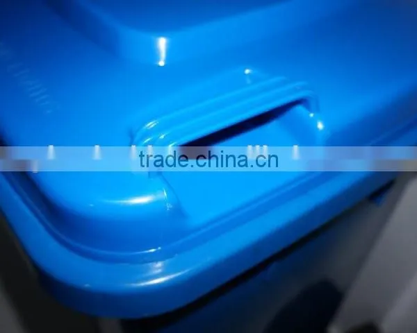 BT100A-3 100liter Garbage Can With Rubber Wheels photo-3