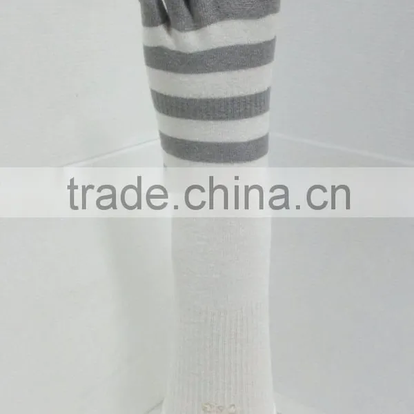 Unisex Crew 5 Toe Stripe Sock