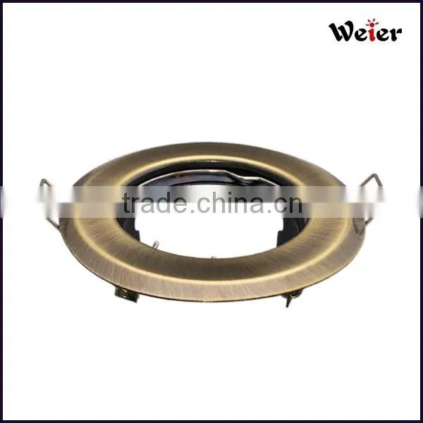Higher Quality Gx53 Ceiling Lamp Holder 400V 5A CE&ROHS Approval photo-3