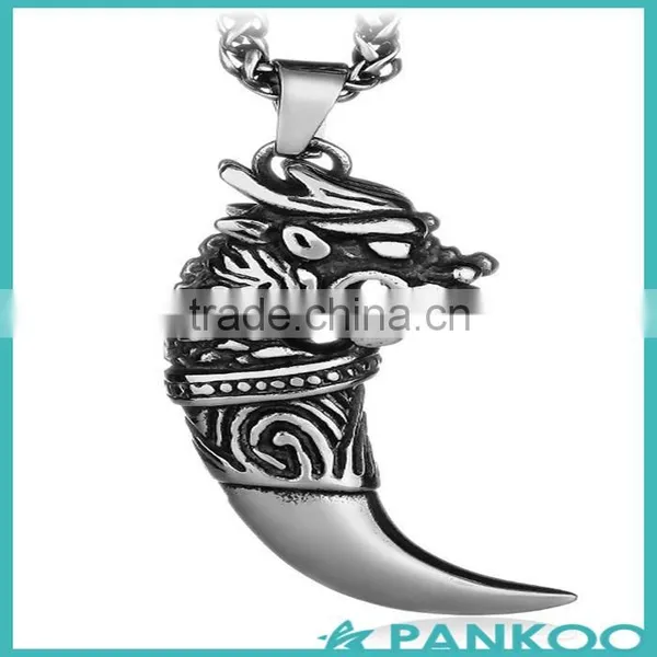2016 Wholesale Extreme Wolf Spike With Head Personality Men's Steel Titanium Casting Pendant
