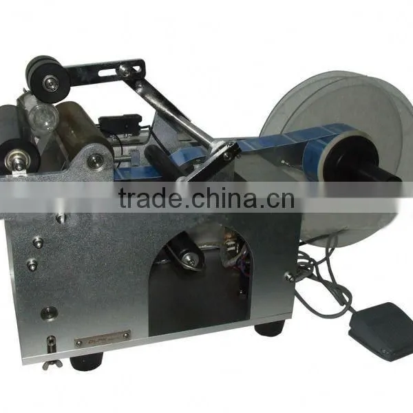 Semi-automatic Hot Melt Glue Labeling Machine photo-2