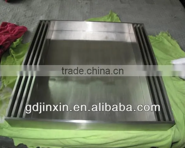Solid Steel Drain With Square Shape photo-2