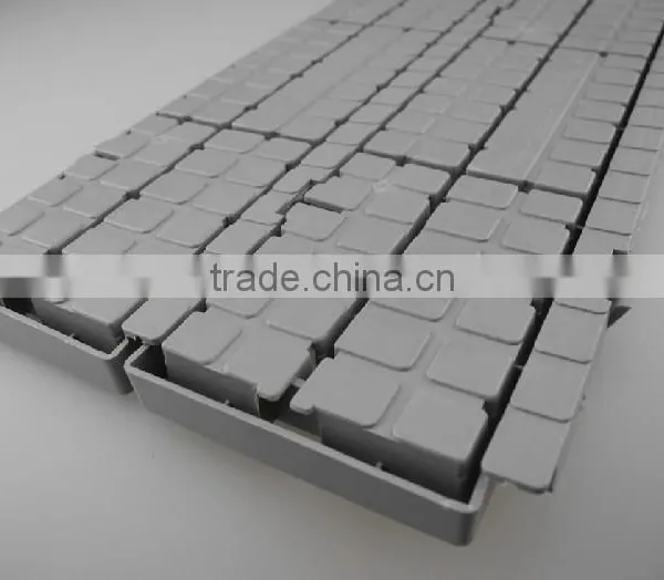 Hard Plastic Floor Covering for Protecting Natural Grass and Artificial Grass photo-6