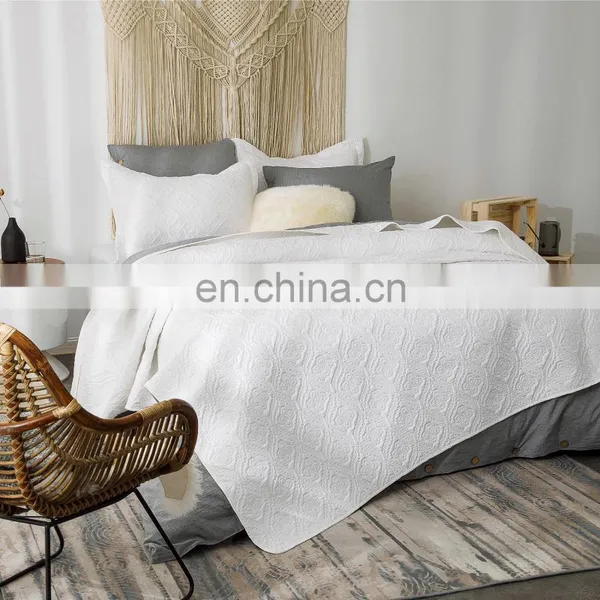 Luxury Sale White Tight Stitches 100% Polyester Woven Quilt Bedspread Set photo-6