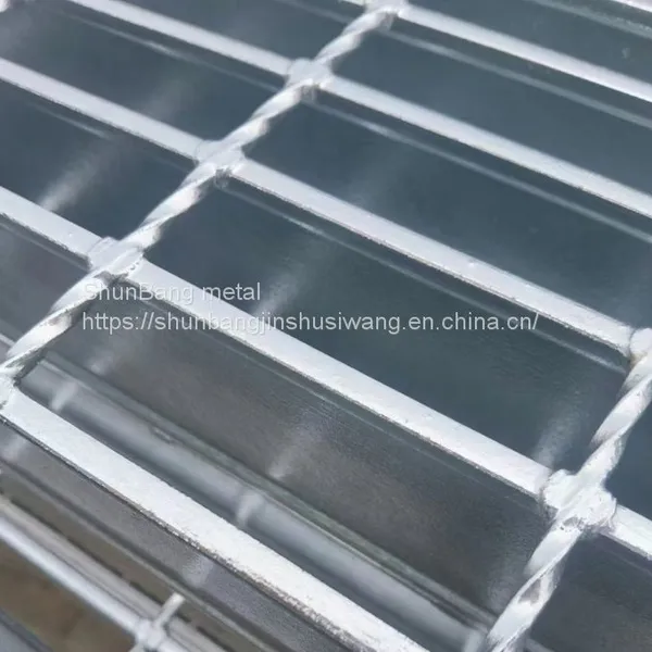 Marine Hot-dip Galvanized Steel Grating Deck Passage Galvanized Steel Grating Q235 Carbon Steel photo-2