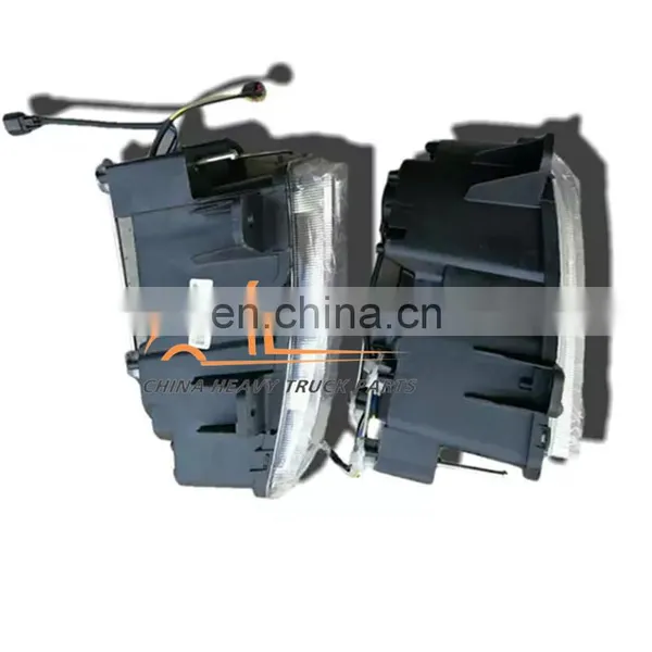 China Factory Direct Sales A7 SINOTRUK A7-V Cab Parts WG9719720026 Rear Combination Light Right photo-4