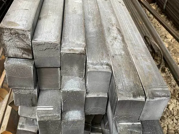 Factory Supply Hot Rolled Mild Steel Square Bar Solid Square Steel Billets for General Structural Projects photo-4