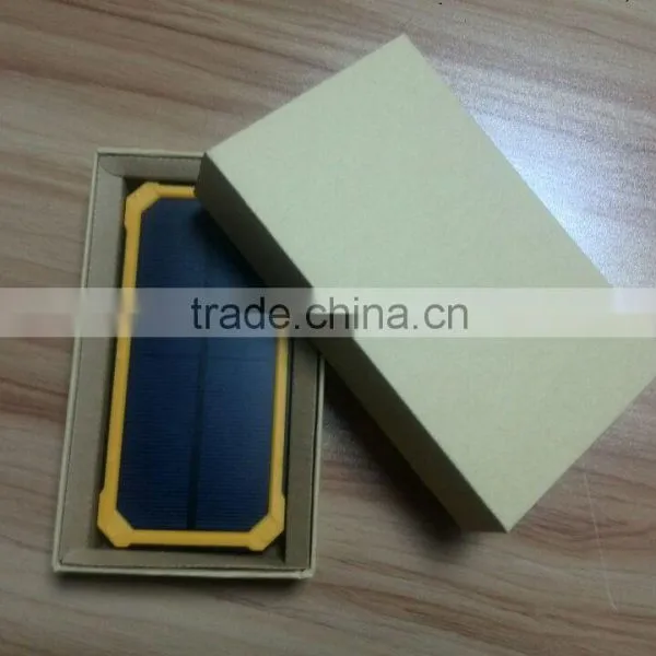Newest Design Solar Power Bank 8000mah for Christmas Gift photo-6