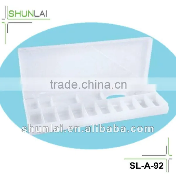 14 Color Plastic Watercolor Palette Box With PP Material