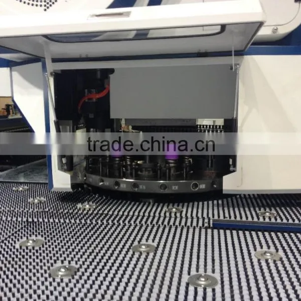 2016 New Designed High Performance-price Ratio CNC Turret Punching Press photo-3