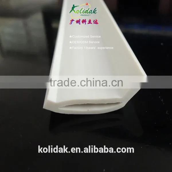 Guangzhou Arc-shaped PVC Seal Strip Plastic Extrusion photo-4