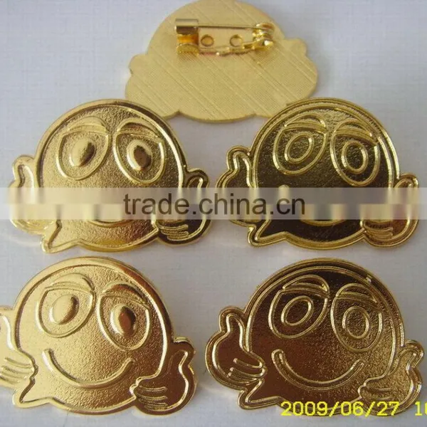 Gold Smile Lapel Pin With Safety Pin Back photo-2