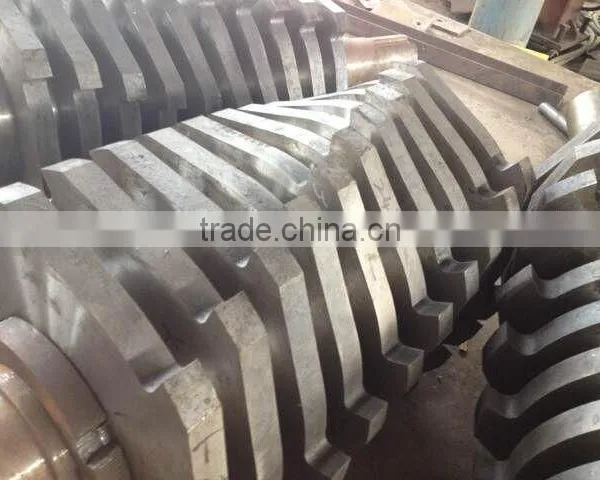 Best Quality Plastic Crushing Machine Shredder Machine photo-2