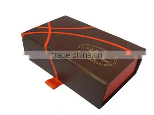 Printed Custom Design Elegant Paper Chocolate Packaging Box photo-6
