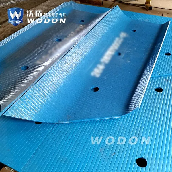 China Chromium Carbide Overlay Wear Plate Excavator Crusher Bucket Liner photo-2