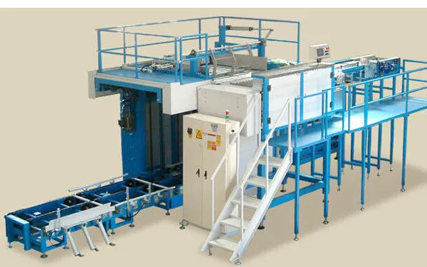 Electric 50Hz 3 Phase Packing Production Line , Bottle Can Depalletizer Machine photo-3