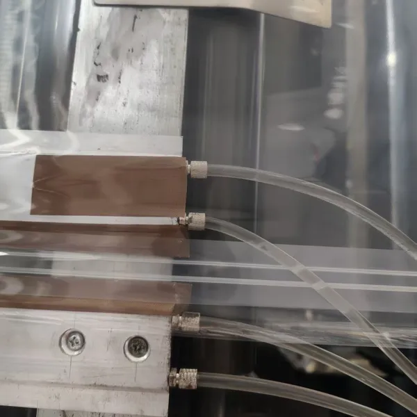 Automatic Valve Vacuum Compression Clothes Storage Bag Production Machine photo-4