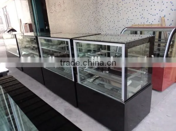 Acrylic Cake Display photo-4