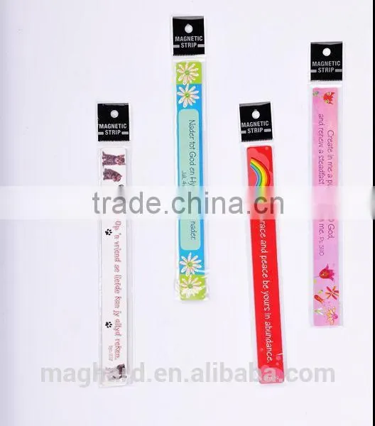 China Manufacturer Wholesale Custom Folding Magnet Bookmark , Neccessary Stationery for Students photo-4