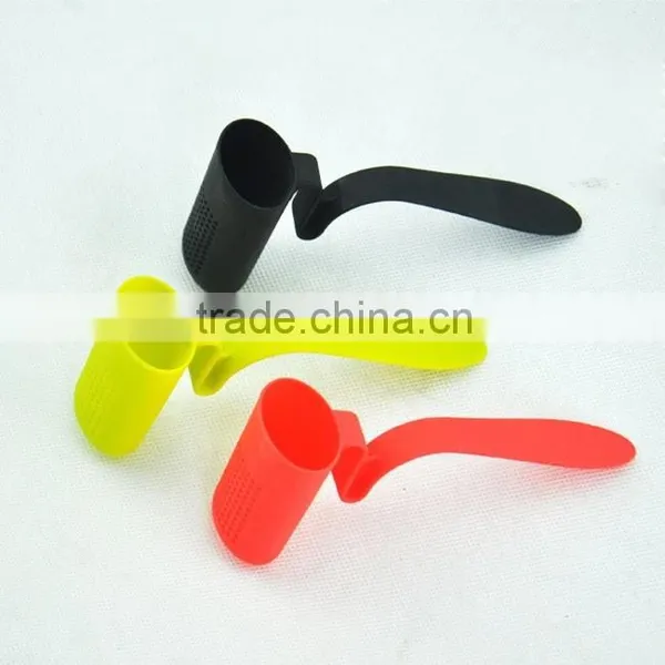 Plastic Tea Spoon With Clip,Tea Strainer,Tea Infuser Spoon photo-2
