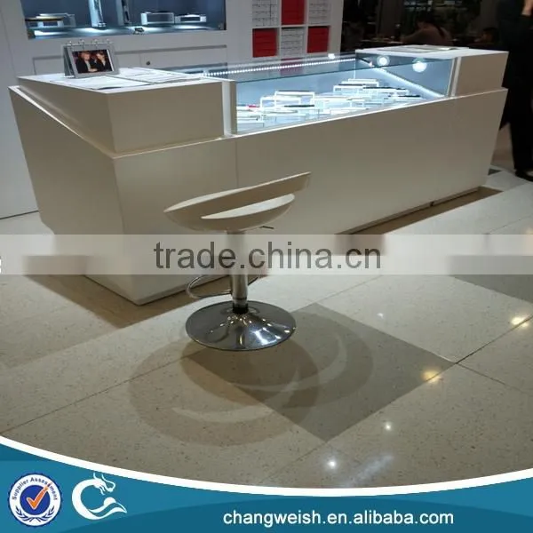 Jewelry Showcase Display and Jewelry Display Table