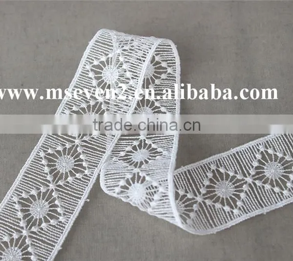 Unexceptionable 3.5cm in White Color Crochet Lace Trim Embroidery Polyester Lace Trim Indian Saree Border Lace Trim photo-4