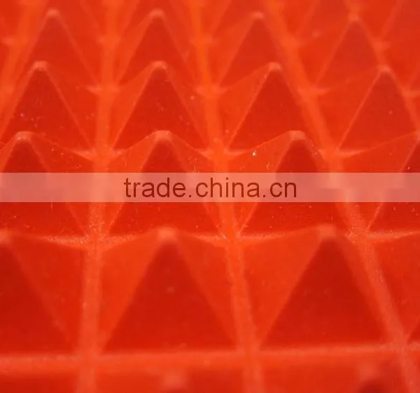 Pyramid Pan Fat Reducing Silicone Cooking Mat photo-5
