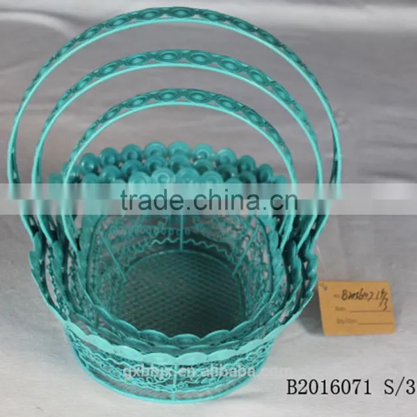 Set of Three Metal Wire Storage Basket With Handle photo-2