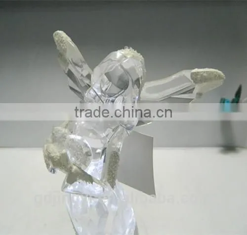 4.5V LED Light Acrylic Snow Holding Heart Angel for Valentines Decoration photo-2