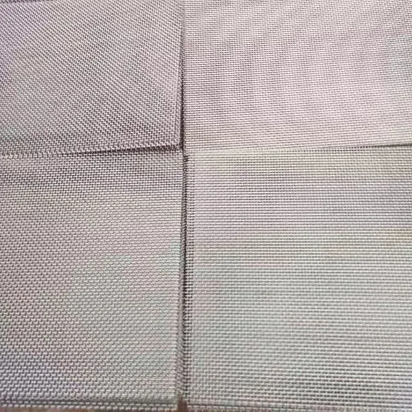 Corrosion Resistant 304 SS Woven Wire Mesh 1-1.5m Width for Filtration photo-4