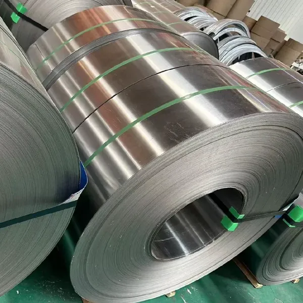 DX51D+Z275 Verzinkte Stahlbandrolle mit einer Dicke von 0,3 - 2,5 mm für Dachbleche, die der ASTM A653-Norm entspricht