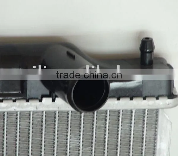 Aluminum Auto Radiator for Nissan 21410-1E400 photo-3