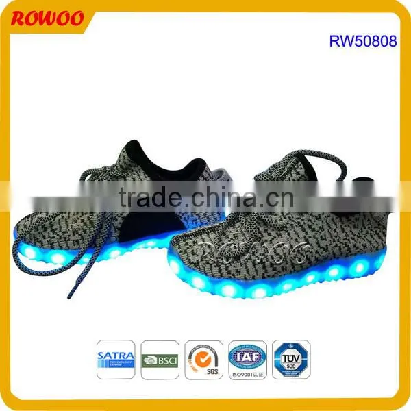 2016 New Fashion Shoes With Lights Kids Sneakers Led Light up Kids Shoes photo-4