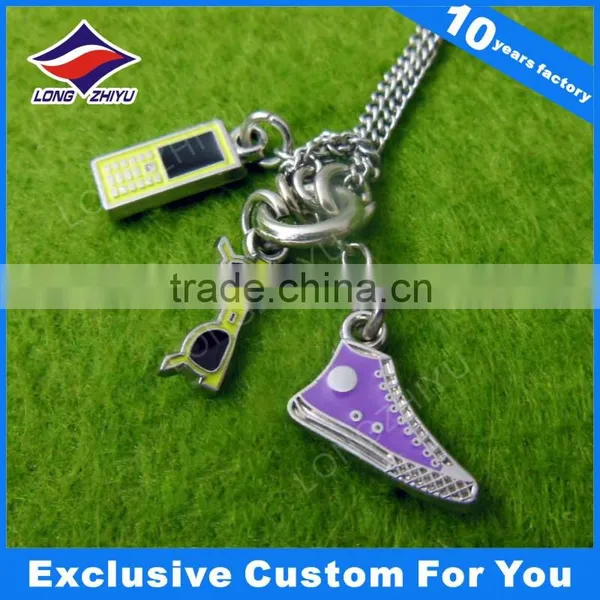 Lovely Custom Logo Pendant Dog Tag Funny Engraved Metal Pet Dog Tag Wholesale Price photo-3